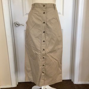 Vintage Khaki Skirt!
